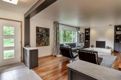 4129 Rowanne Court_MLS_13