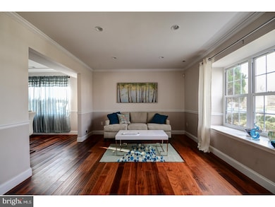 153 Kilburn Dr, Cherry Hill, NJ 08003 - photo 4