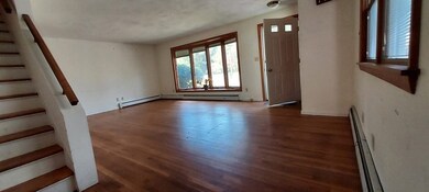 233 Strong St, Amherst, MA 01002 - photo 5