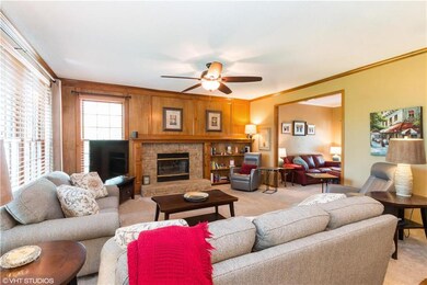 Open floor plan. Entertain with ease.