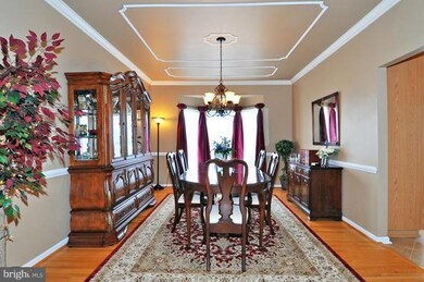 645 Tanglewood Dr, Sykesville, MD 21784 - photo 4