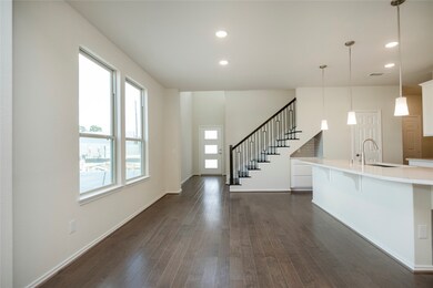 4006 Delta Rose St, Houston, TX 77018 - photo 7
