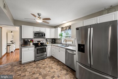 207 Killdeer Rd, Stephens City, VA 22655 - photo 7