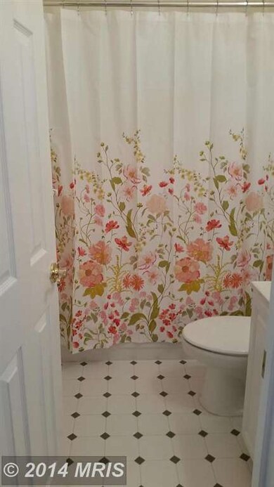 1528 Chapman Rd, Crofton, MD 21114 - photo 4