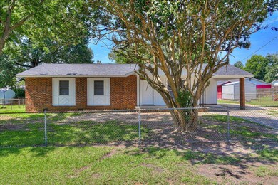 1930 Dunham ct - Front 3