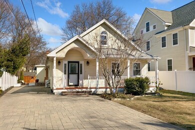 30 James St, Lexington, MA 02420 - photo 3
