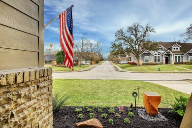 6234 Waltway Dr, Houston, TX 77008 - photo 3