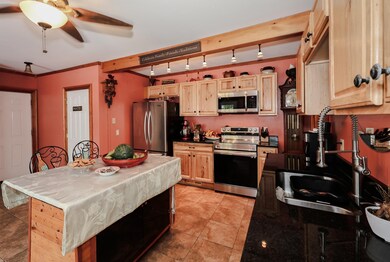 90 Merrimack St, Penacook, NH 03303 - photo 4