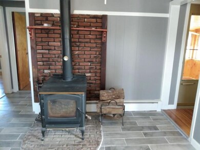 7 Starr St, Johnston, RI 02919 - photo 4