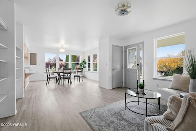 Hyde_251103_GoreRd_Selah_16