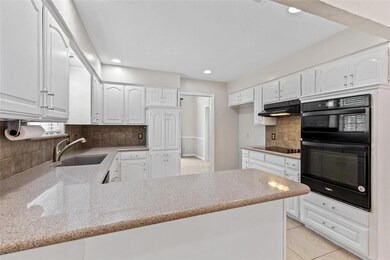 3112 Sweet Briar St, Grapevine, TX 76051 - photo 4