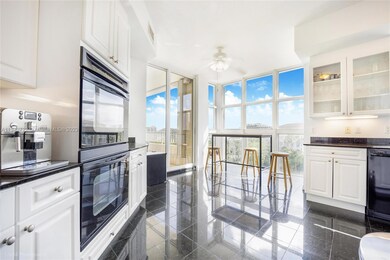 723 Crandon Blvd unit PH6, Key Biscayne, FL 33149 - photo 3
