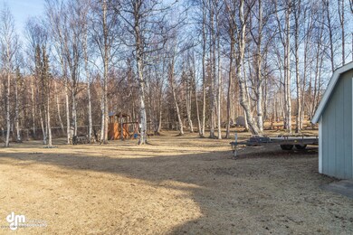 445 N Dawson Cir, Palmer, AK 99645 - photo 4