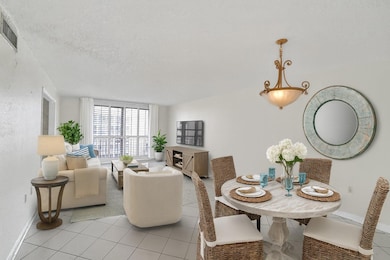 Pilot House Condominiums unit 907, Fort Lauderdale, FL 33308 - photo 4