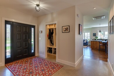 449 W Elm St, Yarmouth, ME 04096 - photo 5