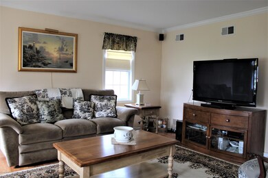 18 Elm Place, Matawan, NJ 07747 - photo 5