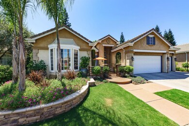 This home is also on an oversized lot, over 7,000S