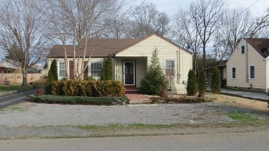 714 Hoover St, Shelbyville, TN 37160 - photo 2