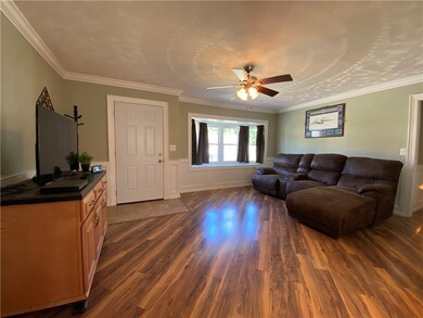 513 Montpelier Ave, Erie, PA 16505 - photo 3