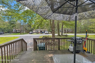 9851 Deerwood Dr, Tobyhanna, PA 18466 - photo 4