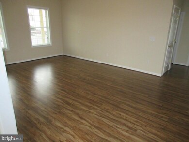 4337 Cap Stine Rd unit B, Frederick, MD 21703 - photo 5