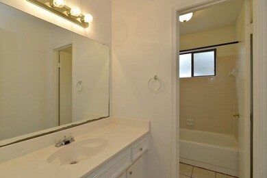 30 S High Oaks Cir, Spring, TX 77380 - photo 3