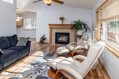 06-Living Room_DMD_6248-Edit