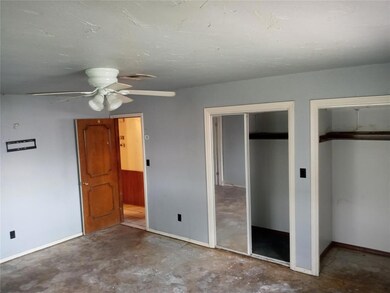 2109 Ridgewood Dr, Moore, OK 73160 - photo 4