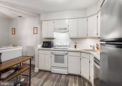 17 Chelsea Ct unit C1, Sewell, NJ 08080 - photo 6