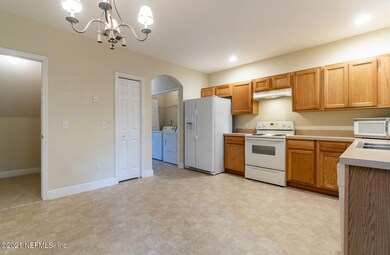 Kitchen b