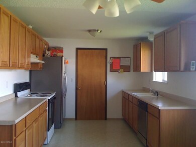 8 Kitchen