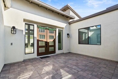 05-Front entry