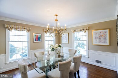 11101 Ardwick Dr, Rockville, MD 20852 - photo 5