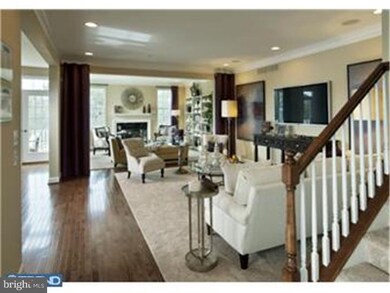 2013 Pleasant Valley Dr, Lansdale, PA 19446 - photo 6