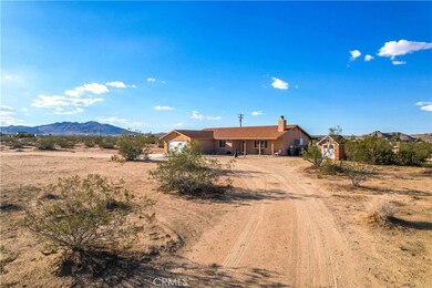 63566 Gold Nugget Rd, Joshua Tree, CA 92252 - photo 5