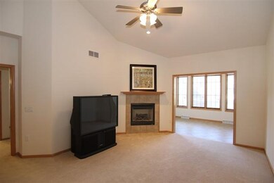 13 Blue Iris Way, Fitchburg, WI 53711 - photo 5