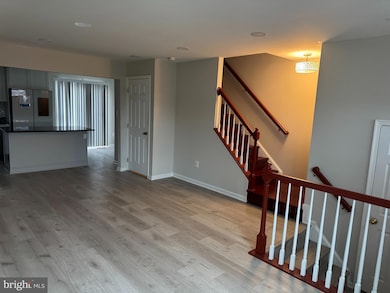 605 Warrenton Terrace NE, Leesburg, VA 20176 - photo 5