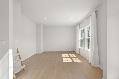 6149 Century Farm Dr, Loveland, OH 45140 - photo 6