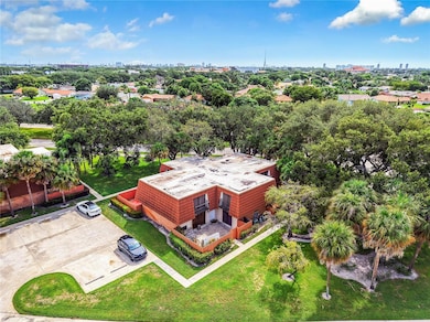 135 Heritage Way, West Palm Beach, FL 33407 - photo 5