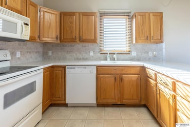 7337 S 53rd Street Ct, Lincoln, NE 68516 - photo 6