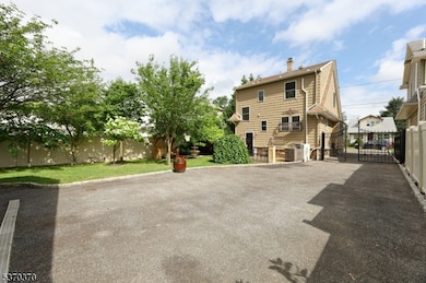 406 Dixie Ave, Hawthorne, NJ 07506 - photo 2