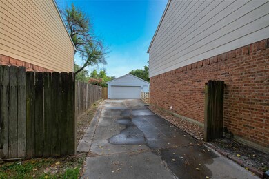 15518 Windy Cove Dr, Houston, TX 77095 - photo 5