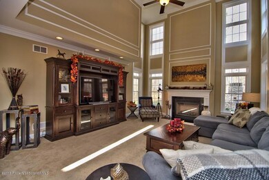 717 Ice House Dr, Mountain Top, PA 18707 - photo 2