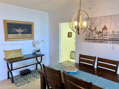 The Wave unit 828, Hollywood, FL 33019 - photo 5