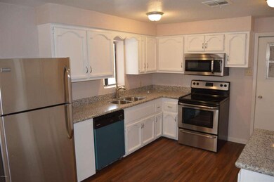 1813 E Cypress St, Phoenix, AZ 85006 - photo 6