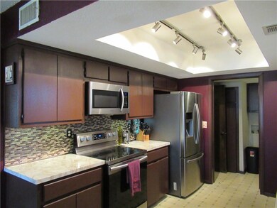 4107 NW 50th St, Oklahoma City, OK 73112 - photo 3