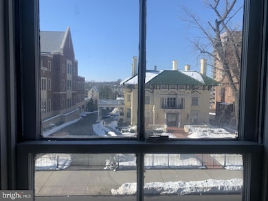 314 W State St, Trenton, NJ 08618 - photo 5