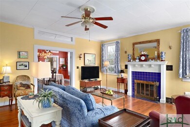 Family Room to Dining Room