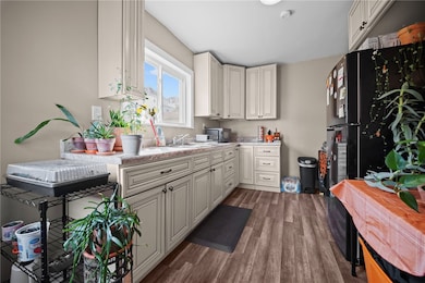 840 7th Ave, Coraopolis, PA 15108 - photo 3