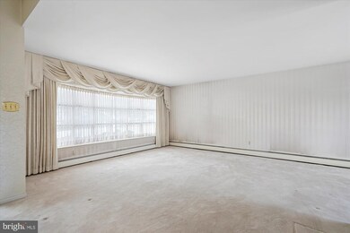 533 Campus Rd, Reading, PA 19610 - photo 5